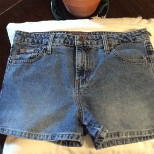l.e.i. Denim Shorts Size 11 (Juniors) Sits at Waist EUC